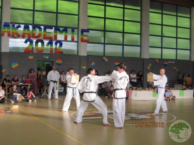 Ukázka uhřiněves květen 2012
