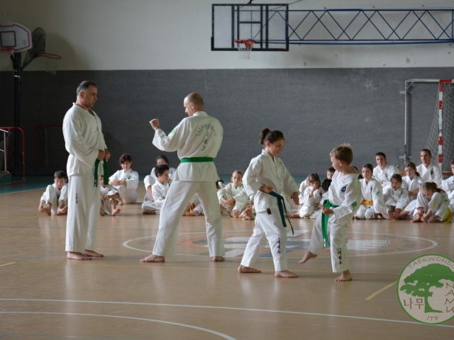 Zkoušky Uhřiněves 2014
