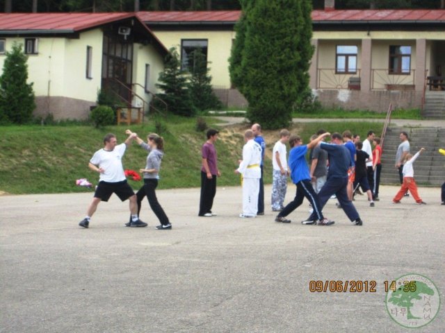 Louňovice červen 2012