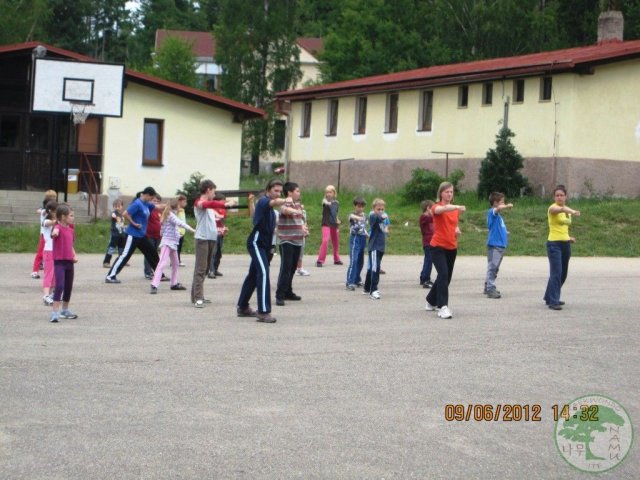 Louňovice červen 2012