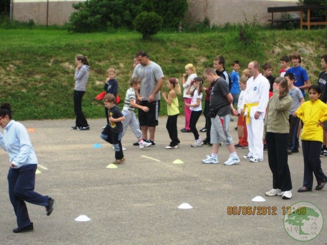 Louňovice červen 2012
