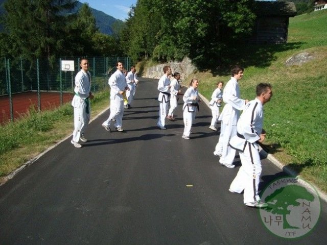 TKD Kemp Švýcarsko červen 2011